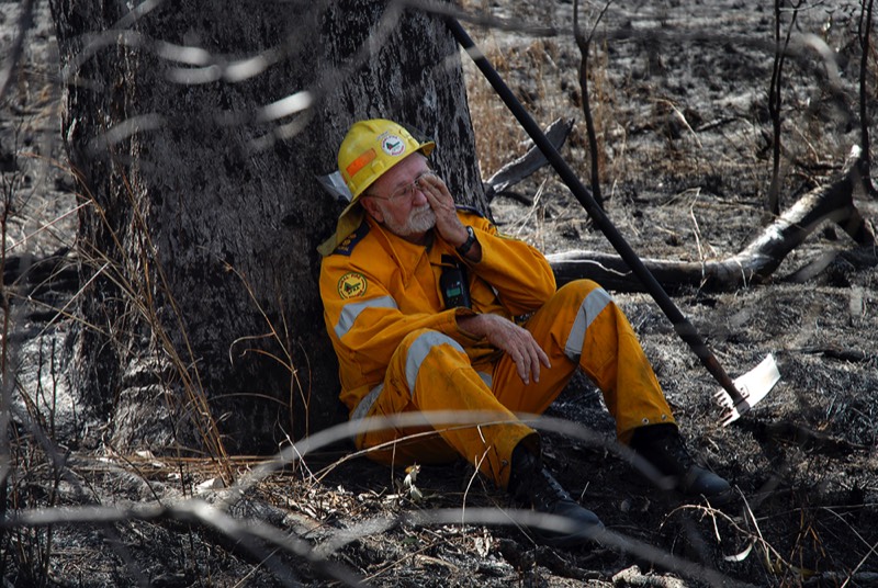 Bundaberg photographer image of rural fire brigade